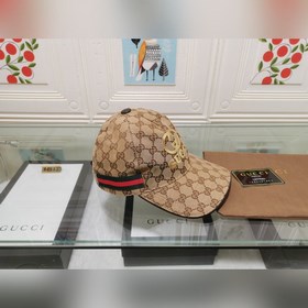 Классическая ткань Gucci подходит для любого времени года. Фотогр