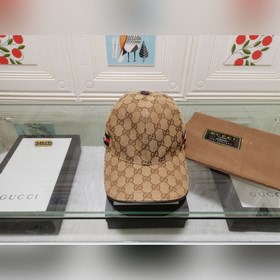Классическая ткань Gucci подходит для любого времени года. Фотогр