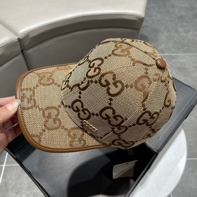 Новая коллекция GUCCI весна-лето 2023 от Gucci, бейсболка, оригин