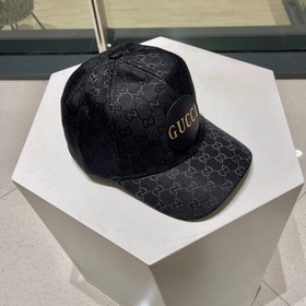 GUCCI 20233 Новая модель бейсболки с лаконичной вышивкой из колле