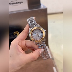 Новая модель GUCCI 2023 года выглядит просто великолепно! Очень с