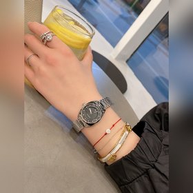 380 Модель из фирменного магазина Gucci GG2570 серии YA142504, кв