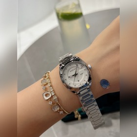 380 Гуччи GUCCI GG2570 YA142502 серия наручных часов. Отражают ун