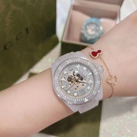 Новая модель GUCCI, часы Gucci Dive, вдохновленные дизайном дайве