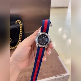 Новая модель GUCCI 2023 года выглядит просто великолепно! Очень с