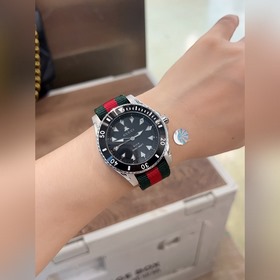Новая модель GUCCI 2023 года выглядит просто великолепно! Очень с
