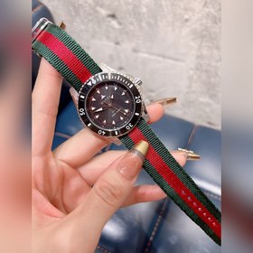 Новая модель GUCCI 2023 года выглядит просто великолепно! Очень с