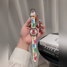 GUCCI Кролик появился В честь года Кролика бренд Gucci представл
