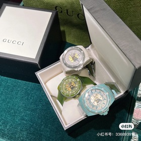 650 Новинка Откройте для себя тайны мира с часами GUCCI DIVE. Се