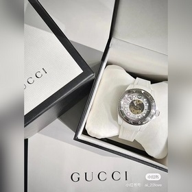 650 Новинка Откройте для себя тайны мира с часами GUCCI DIVE. Се