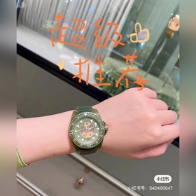 Новая модель. Откройте для себя тайны мира с часами GUCCI DIVE. С