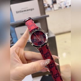Специальная серия Gucci 520 G-Timeless. Идеальная ручная вышивка.