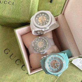 Новая модель GUCCI, часы Gucci Dive, вдохновленные дизайном дайве