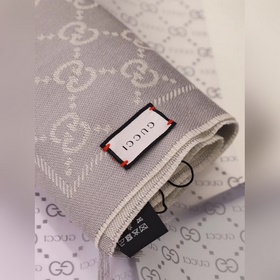 Преимущества： бесплатная доставка, подлинность товара Gucci, отли
