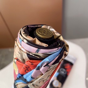 GUCCI Роскошная королевская цепочка. Представляем вам автоматичес