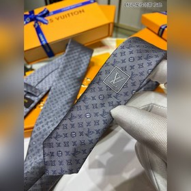 Серия галстуков для мужчин 【Галстук с логотипом L】 Редкий галстук