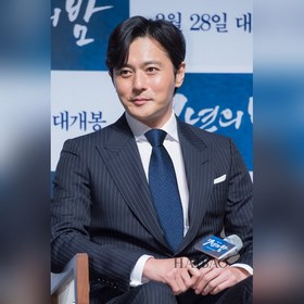 Синхронная отгрузка в магазины. Серия галстуков для мужчин. [Галс