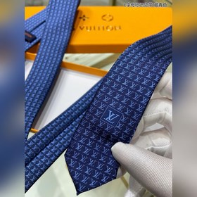 Серия галстуков для мужчин 【Галстук с буквой L】 Редкий идеальный 