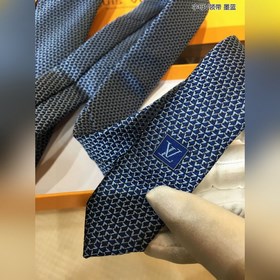 Синхронная отгрузка в магазины. Серия галстуков для мужчин. [Галс