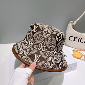 Новинка! Louis Vuitton представляет новую модель рыбацкой кепки L