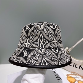 Новинка! Louis Vuitton представляет новую модель рыбацкой кепки L