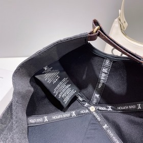 Новинка! Louis Vuitton представляет новую бейсболку LV, изготовле