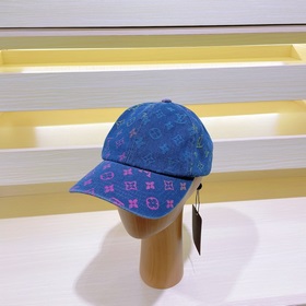 LV Louis Vuitton новая модель бейсболкиз вымытого денима Усоверше
