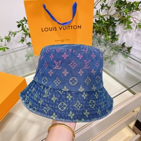 Новая модель джинсовой кепки в стиле рыбацкой кепки от LV Louis V