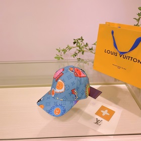 Классическая цитата LouiVuittonLV Новая модель бейсболки Louis Vu