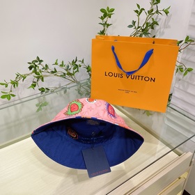 Классическая цитата LouiVuittonLV Новая модель шляпы-ушанки Louis