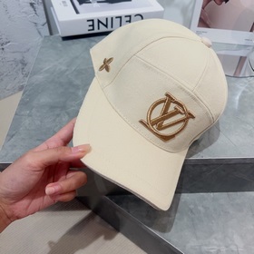 Бейсболка Louis Vuitton, официальный сайт, новый цвет LV бейсболк