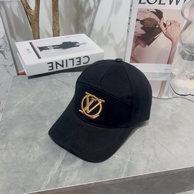 Бейсболка Louis Vuitton, официальный сайт, новый цвет LV бейсболк