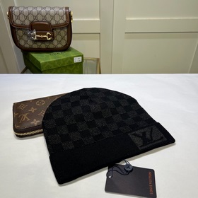 Луи Виттон LOUIS VUITTON] Вязаная шапка из кашемира. Новинка на о