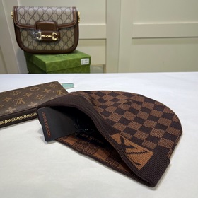 Луи Виттон LOUIS VUITTON] Вязаная шапка из кашемира. Новинка на о