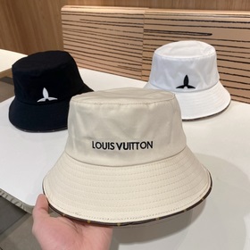 【LOUIS VUITTON Луи Виттон】 Официальный сайт 2023 года синхронизир
