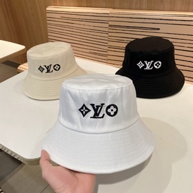 【LOUIS VUITTON Луи Виттон】 Официальный сайт 2023 года синхронизир