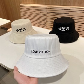 【LOUIS VUITTON Луи Виттон】 Официальный сайт 2023 года синхронизир