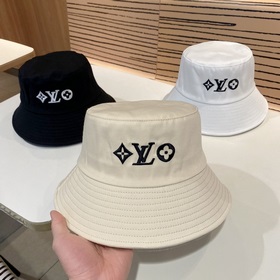 【LOUIS VUITTON Луи Виттон】 Официальный сайт 2023 года синхронизир