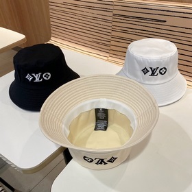 【LOUIS VUITTON Луи Виттон】 Официальный сайт 2023 года синхронизир