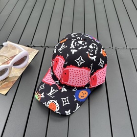 Бейсболка Louis Vuitton Новая модель LV действительно очень крас