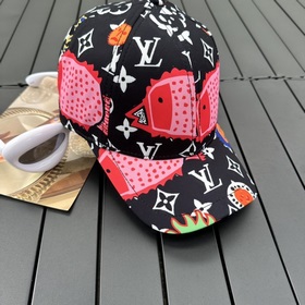 Бейсболка Louis Vuitton Новая модель LV действительно очень крас
