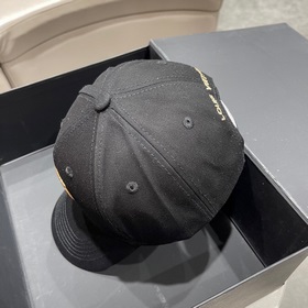 Louis Vuitton LV ~ Новая модель бейсболки весна-лето 2023 года, о