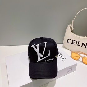 Бейсболка Louis Vuitton Новая бейсболка LV, тщательно изготовлена