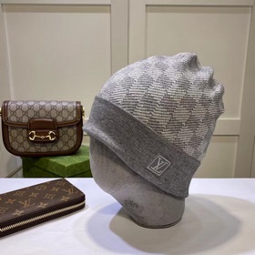 Луи Виттон LOUIS VUITTON] Вязаная шапка из кашемира. Новинка на о