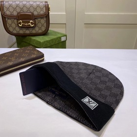 Луи Виттон LOUIS VUITTON] Вязаная шапка из кашемира. Новинка на о