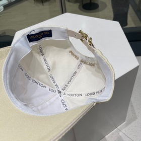(LV Louis Vuitton) Новая модель вышитой бейсболки в минималистичн