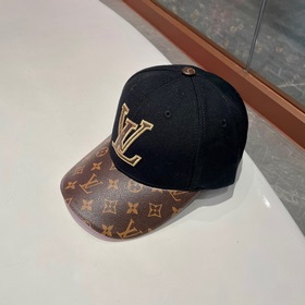 LouiVuittonLV Новая модель бейсболки Louis Vuitton с вышитым лого