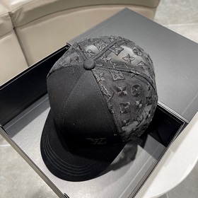 Новая поставка! Новая бейсболка LV Louis Vuitton, клетчатая ткань
