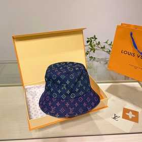 Новая модель джинсовой кепки в стиле рыбацкой кепки от LV Louis V