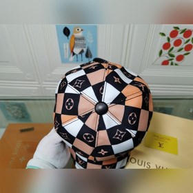 Новейшая модель на официальном сайте LV, изготовлена из высококач